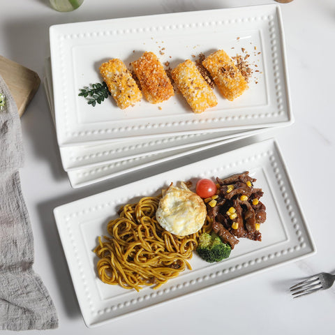 Feenmai large-capacity platter ideal for family meals and celebrations.