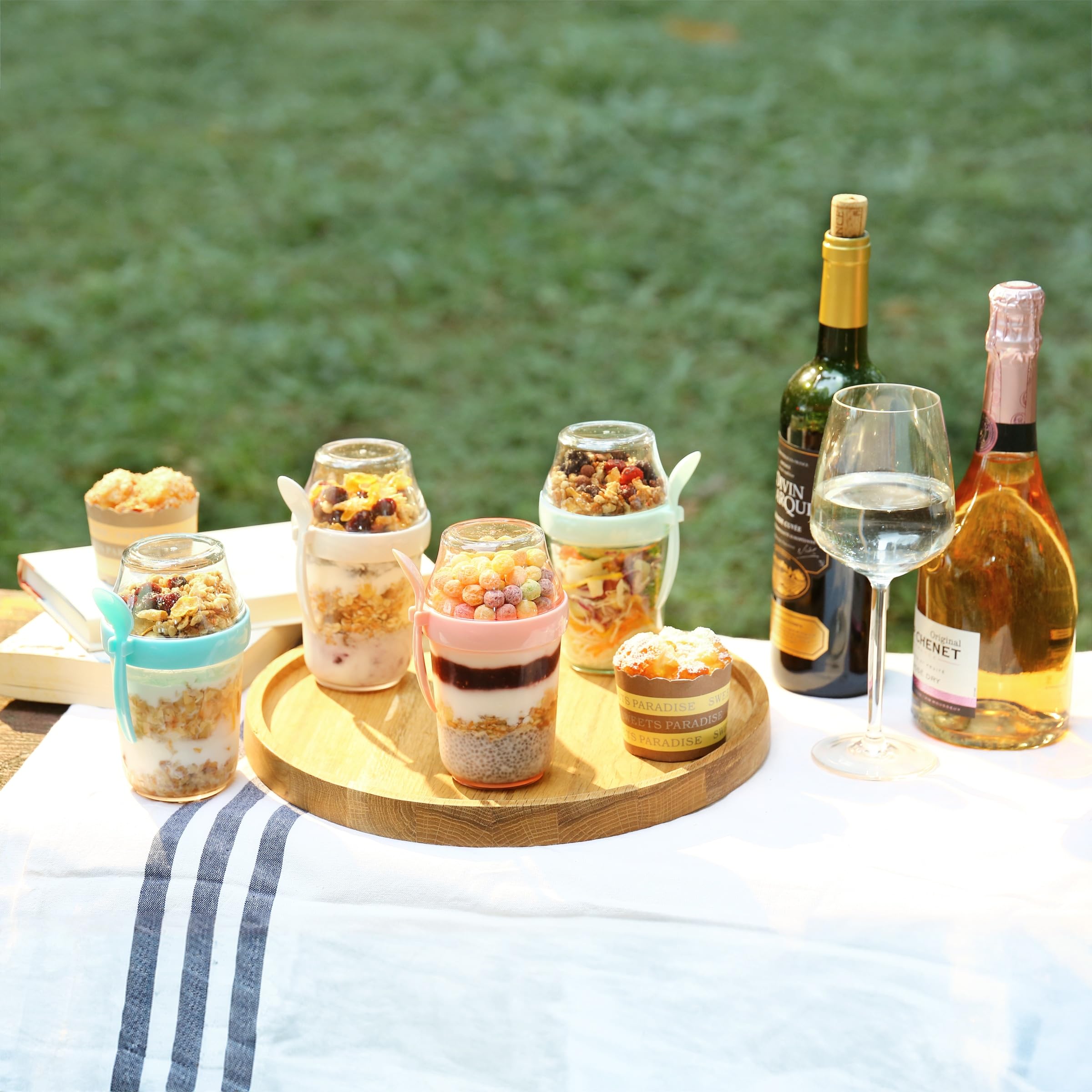 Felli glass-like clarity reveals layered ingredients to boost meal appeal.