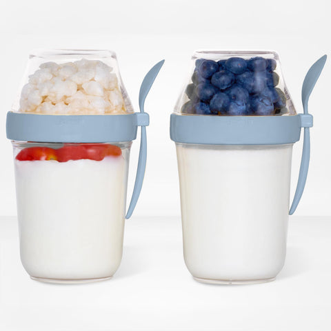 Felli On the Go cup with lid seal keeps contents leak-proof during transport