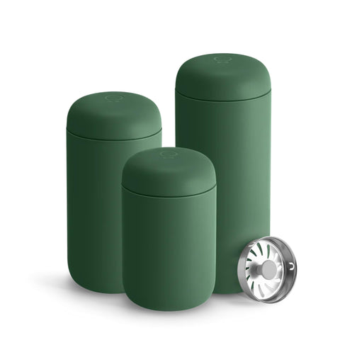 Fellow Carter Move Mug leak-proof lid secures drinks during commutes