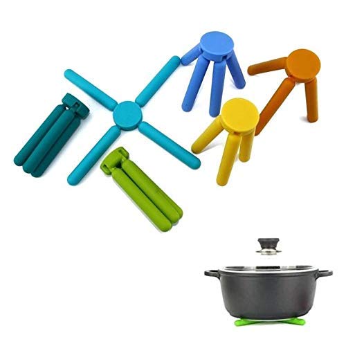 FENGCHEN dishwasher-safe silicone trivet for easy cleaning.