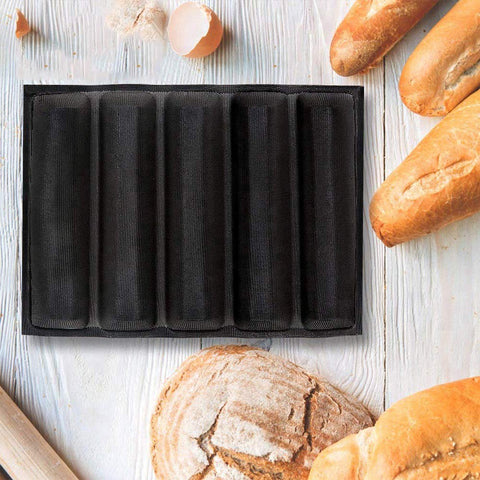 FETESUR microwave and oven safe mat supports quick snacks and experiments.