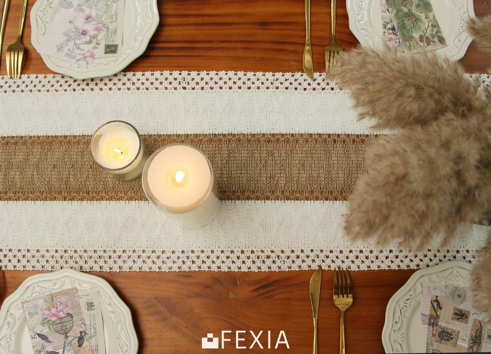 FEXIA Boho table runner made from natural fibers with easy care.