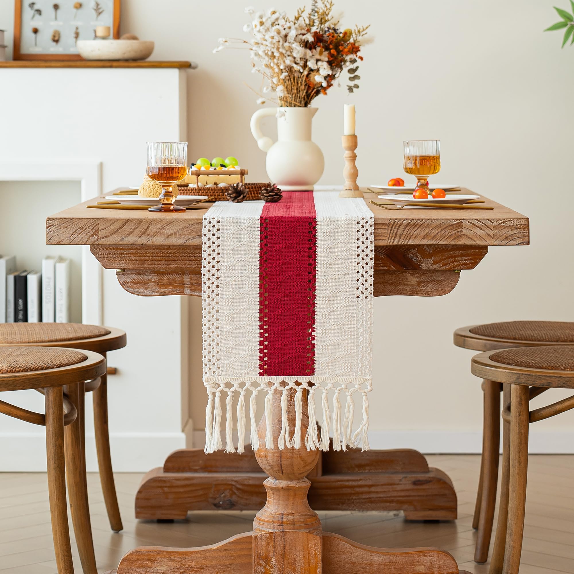 FEXIA macrame burlap runner in red enhances boho-inspired wedding tables.