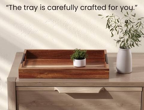 Fibogollo wood tray is easy to wipe clean, saving time during gatherings.