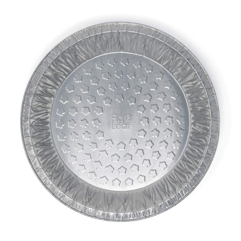 Fig & Leaf flat-bottom pie pans for even baking results.