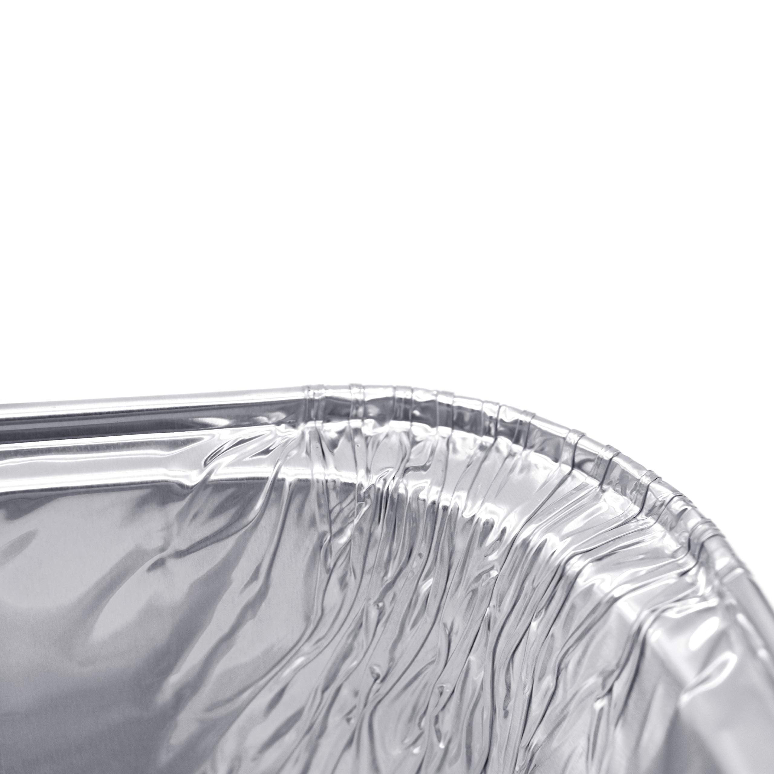 Fig & Leaf transport-ready pans simplify carrying and serving dishes.