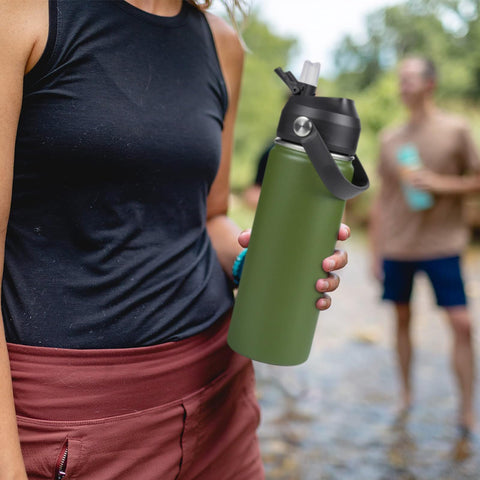 Fijinhom sweat-proof bottle green minimizes condensation during workouts