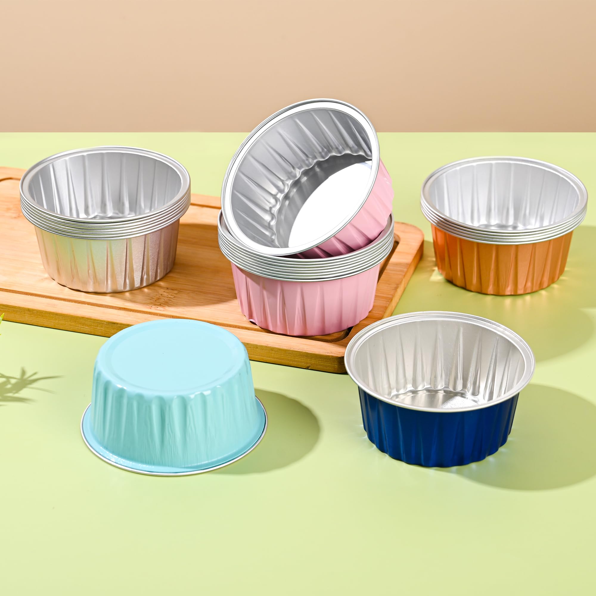 Findful tight-seal lids on cups keep desserts fresh for transport.