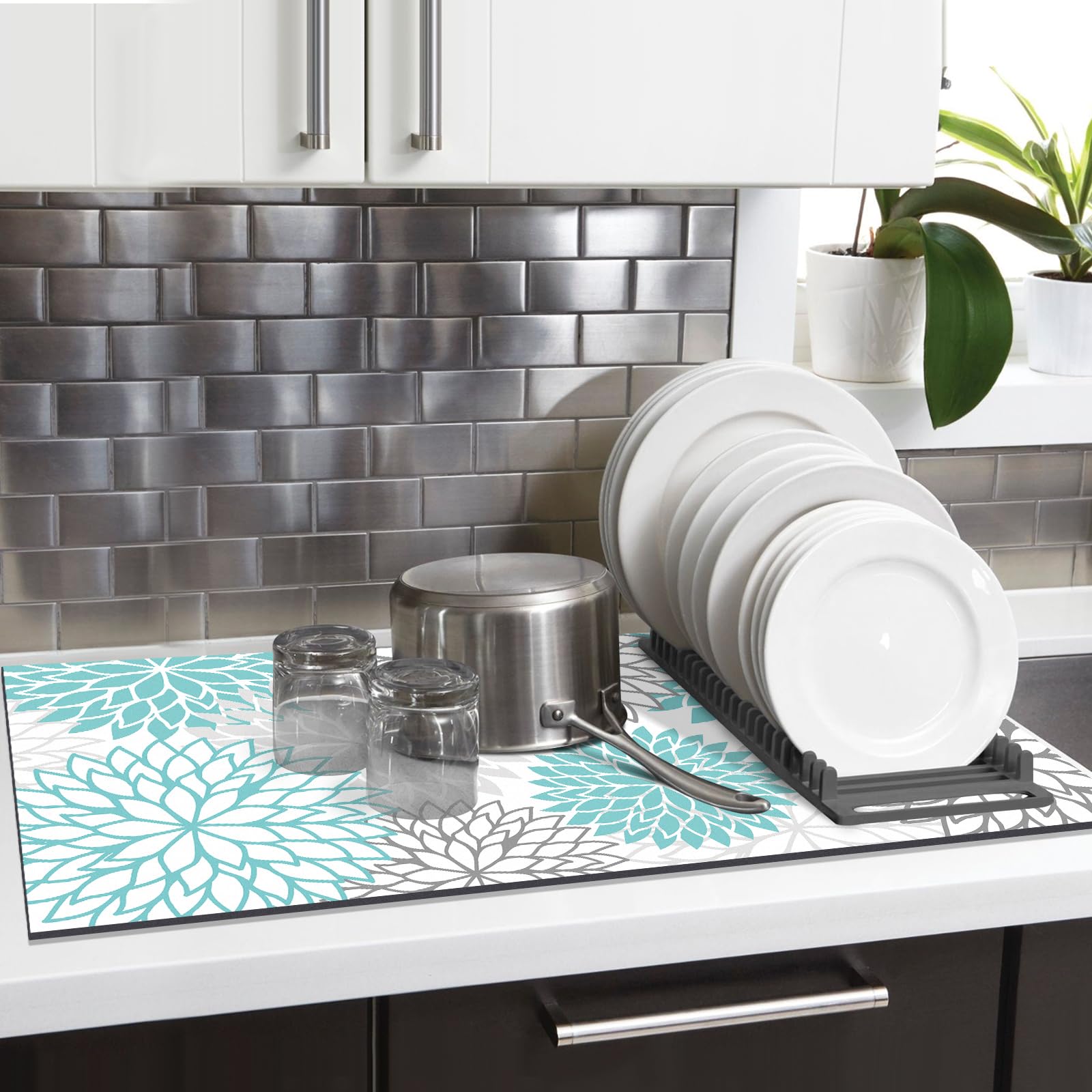 Findosom teal floral decor adds style to kitchen counter