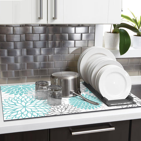 Findosom teal floral decor adds style to kitchen counter