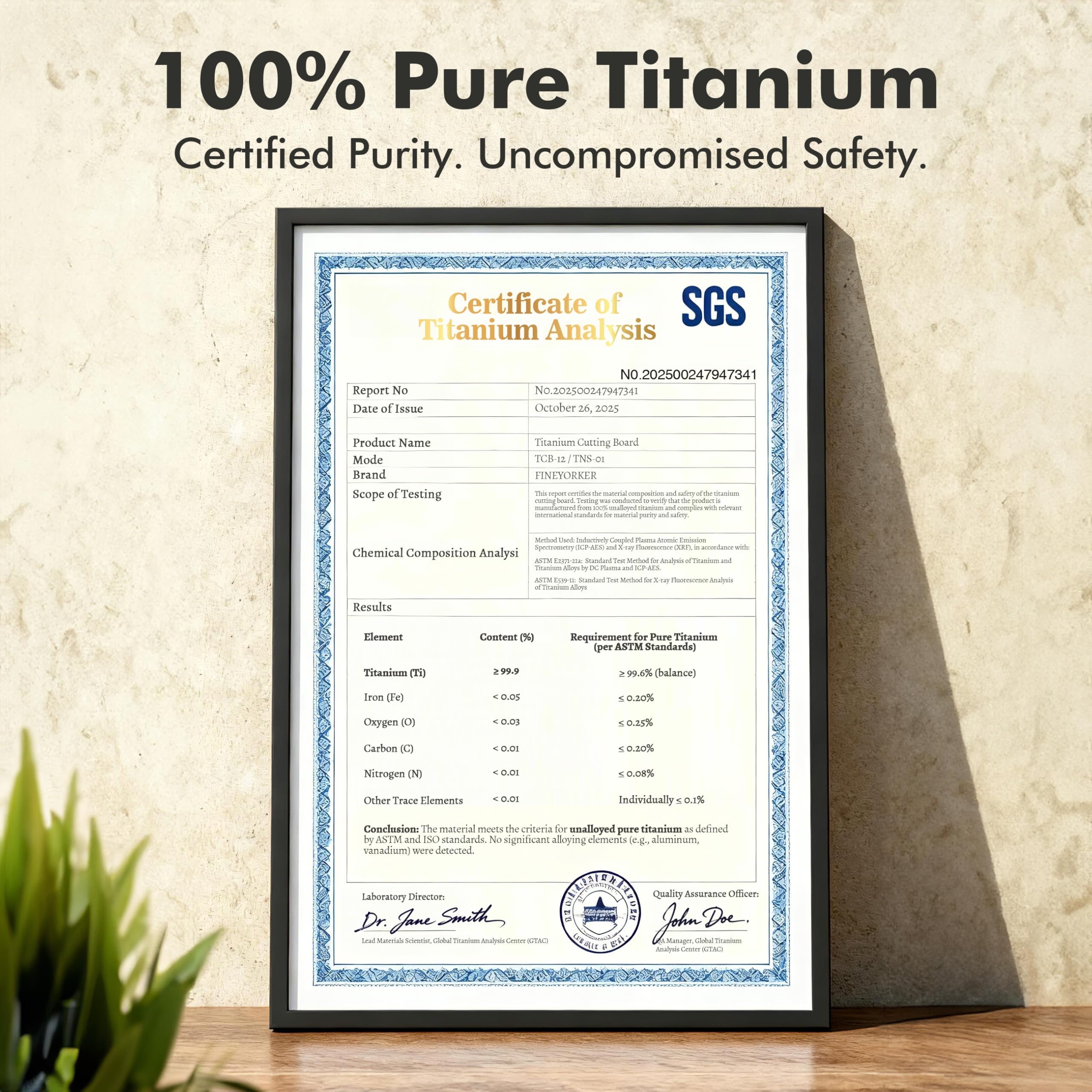FineYorker titanium cutting board easy to wipe clean, odor resistant.