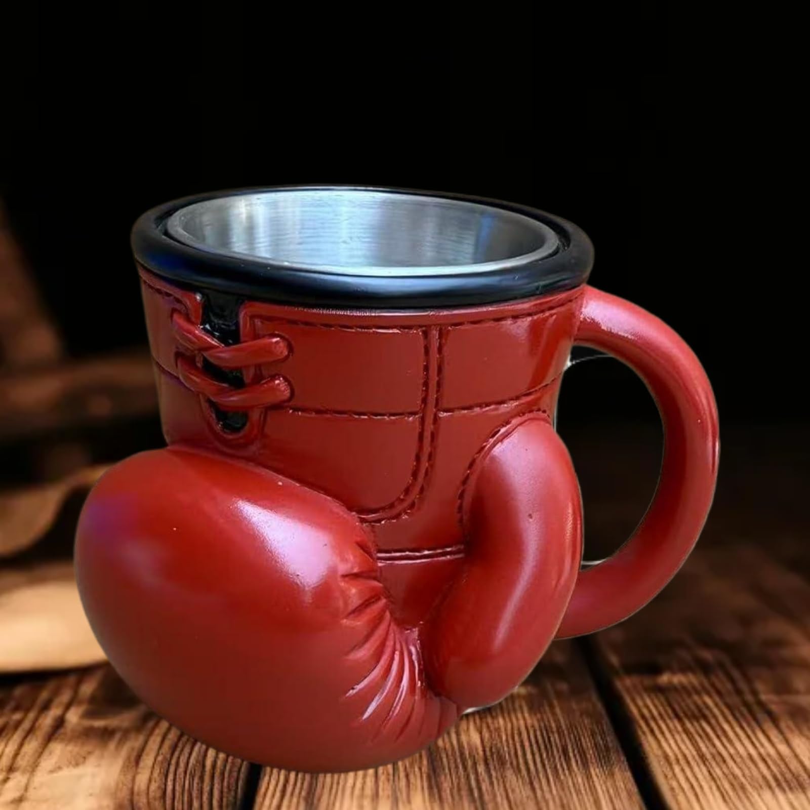 FirFiltr boxing glove cup with 3D design for bold coffee moments.