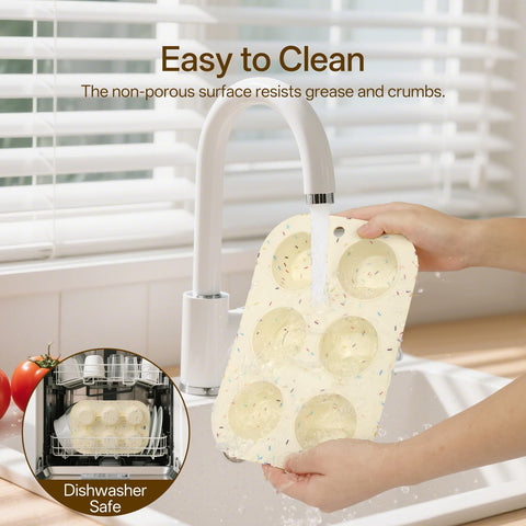 Firstfooby foldable silicone pan design saves space in the kitchen.