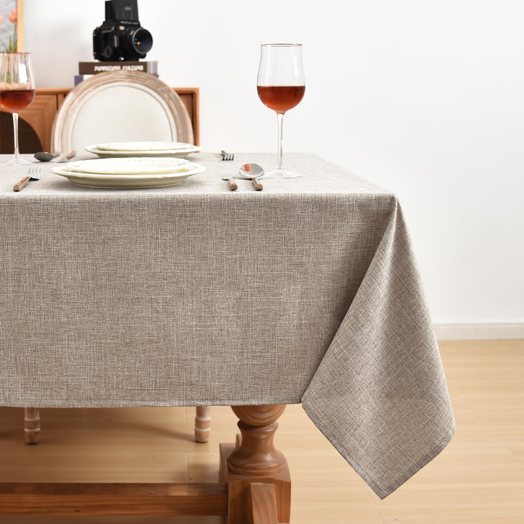 Fitable Nature linen-texture close-up revealing delicate weave and farmhouse charm.