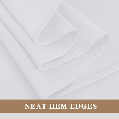 Fitable white round cloth protecting table surfaces during events