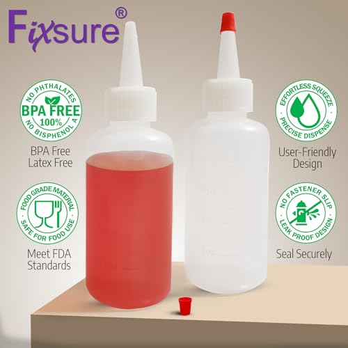 FIXSURE Yorker cap seal demonstrates secure, leak-free use during travel or kitchen activities.