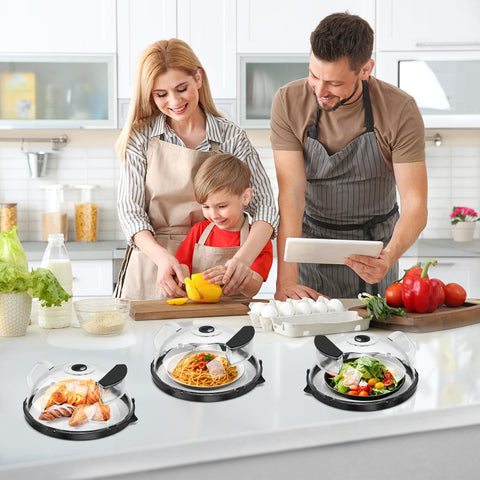 Fkprorjv black microwave lid serves as a versatile kitchen accessory.