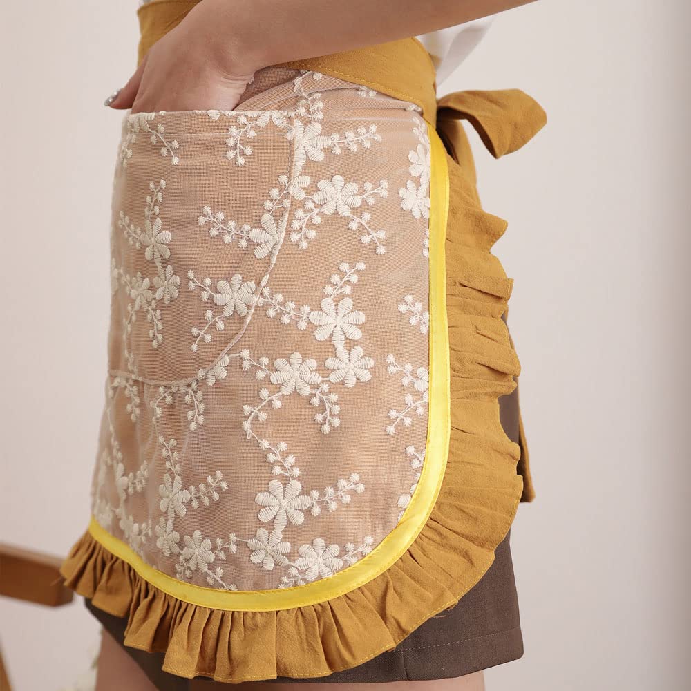 Floosum apron featuring embroidered lace front detail for vintage charm