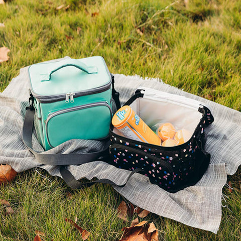 FlowFly blackflower pattern adds a stylish touch to a practical lunch bag.
