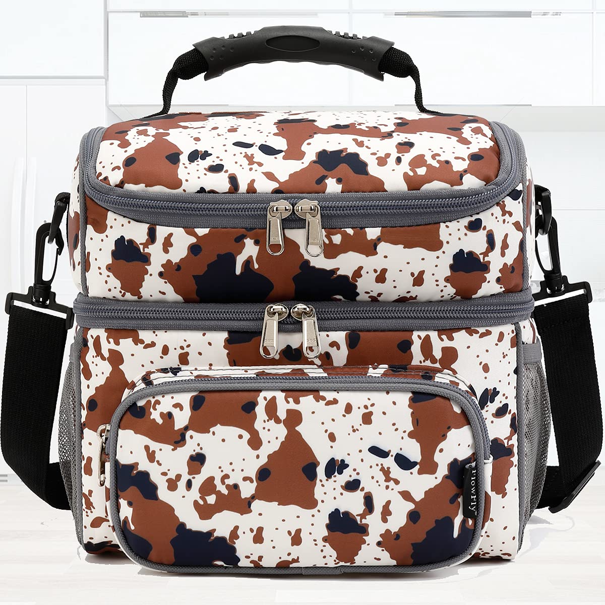 FlowFly ergonomic tote with handles for comfortable carry