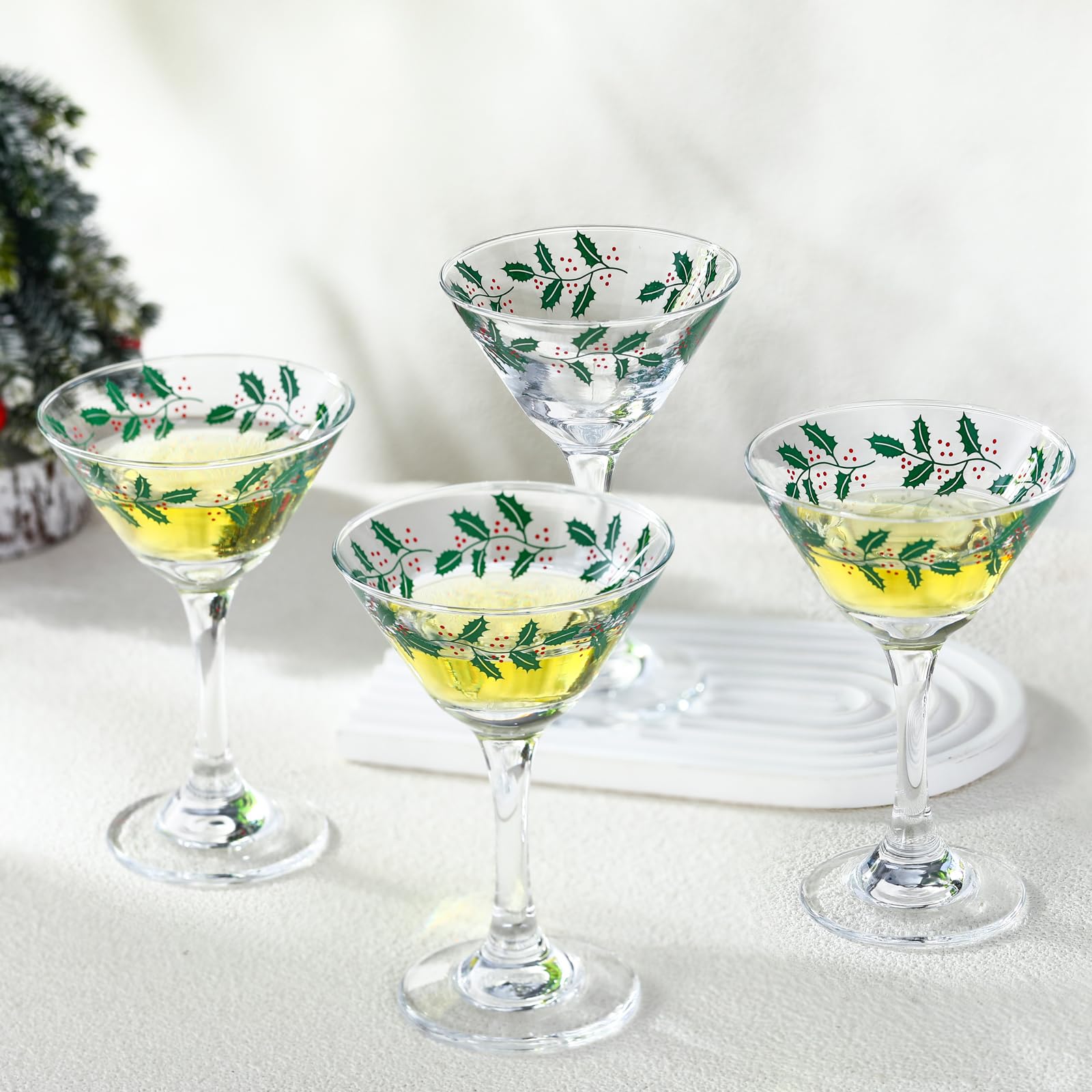 Six-piece set with 5.28-inch height for comfortable serving.