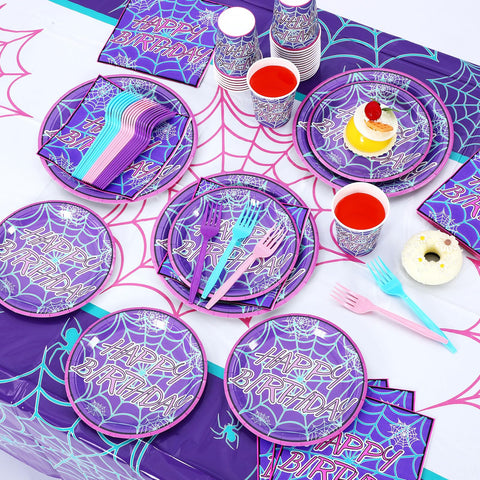 FoldTier spider dessert plates add themed charm.