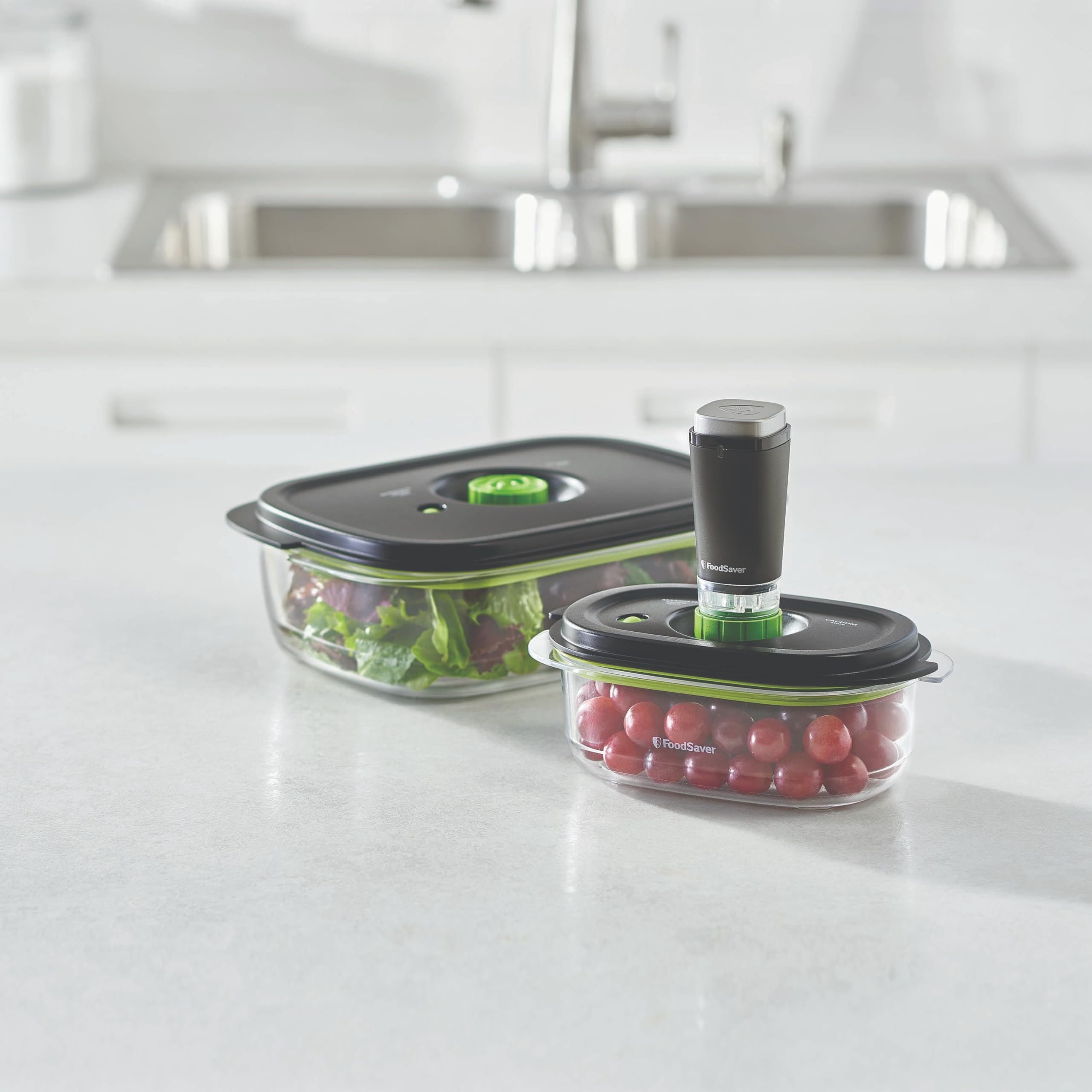FoodSaver Preserve & Marinate Vacuum Container in vacuum mode preserves freshness.