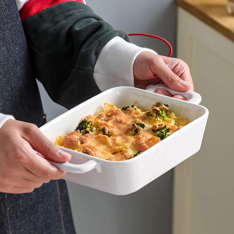 Foraineam stackable porcelain bakeware saves space when storing