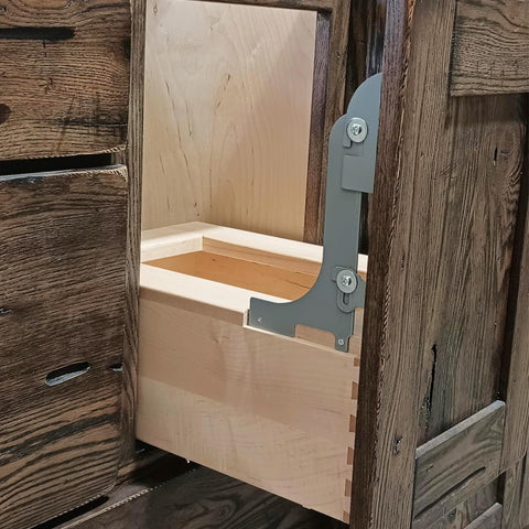 ForoGore included hardware enables quick DIY setup.