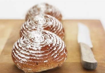 FORSUN gift-ready bread proofing set adds a stylish kitchen touch