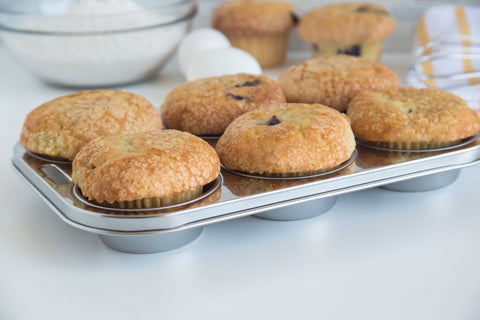 Fox Run 4867 muffin pan stored flat to save kitchen space.