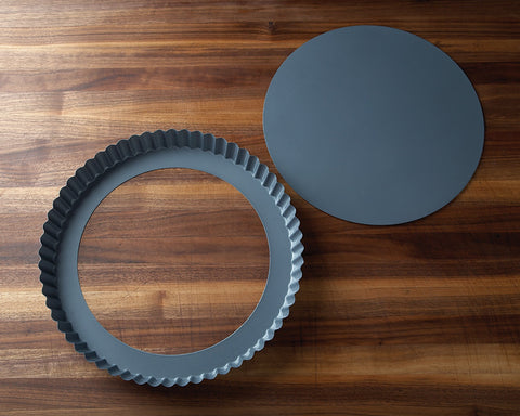 Fox Run sturdy bakeware construction for year-long use
