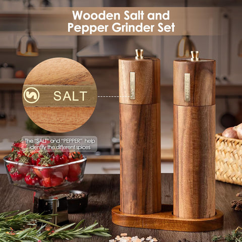 Foyucool tray and wooden spoon keep counters clean while grinding seasonings.