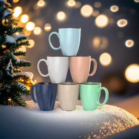 Francois et Mimi generous sizing supports calm coffee moments.