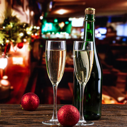 Frcctre crystal-clear translucence enhances wine appearance during tastings.
