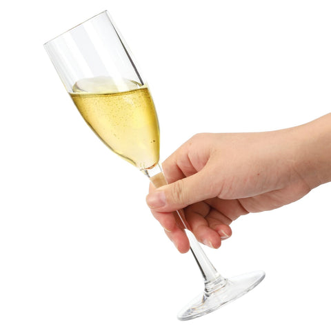 Frcctre long-stem champagne glasses showcase wine color and aroma on any table.