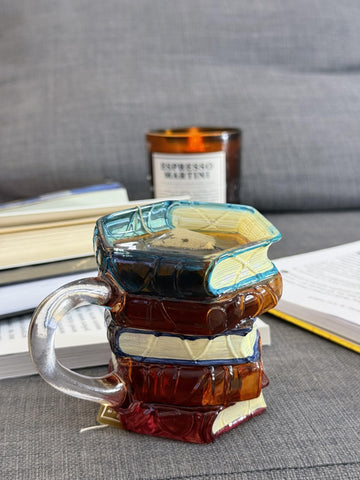 Freeze2Trim 3D Stack Book Mug doubles as drinkware and decorative piece.