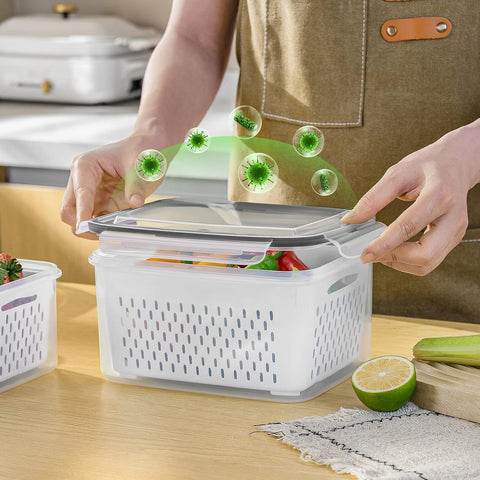 Freshmage dishwasher-safe containers simplify cleanup after meals.