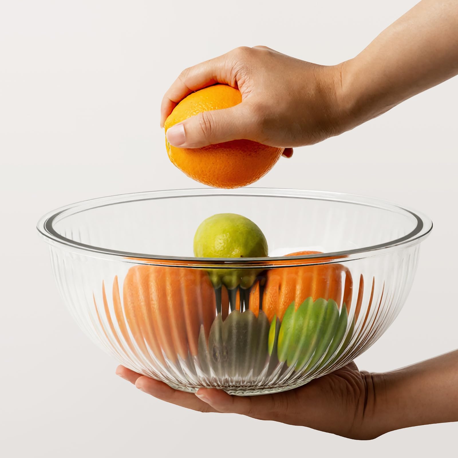 Freshmage airtight BPA-free lids keep food fresh.