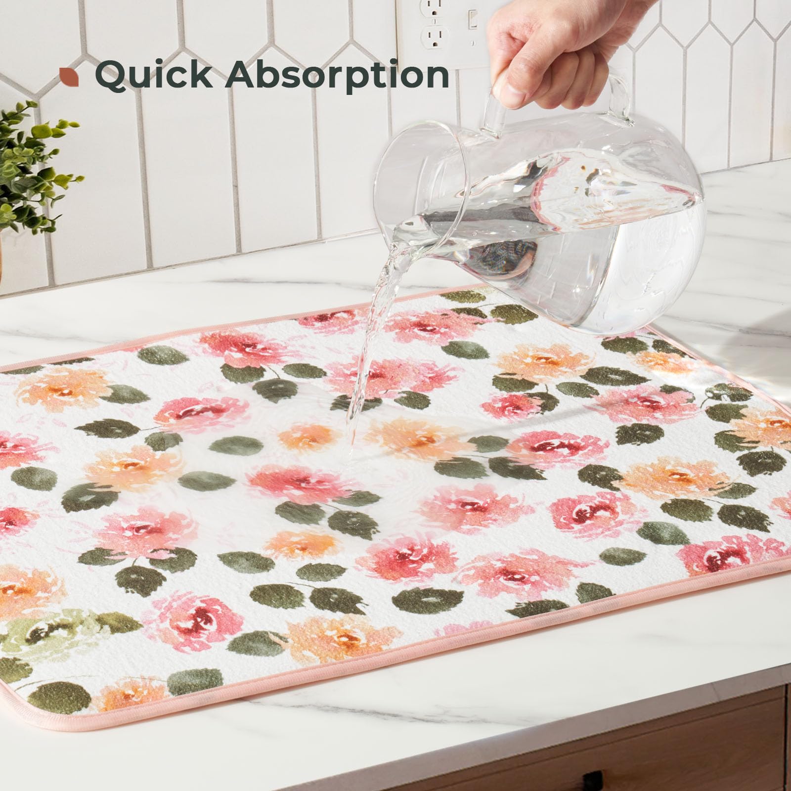 FreshMINT 18x24 grid-pattern mat provides ample space for dishes and pans.