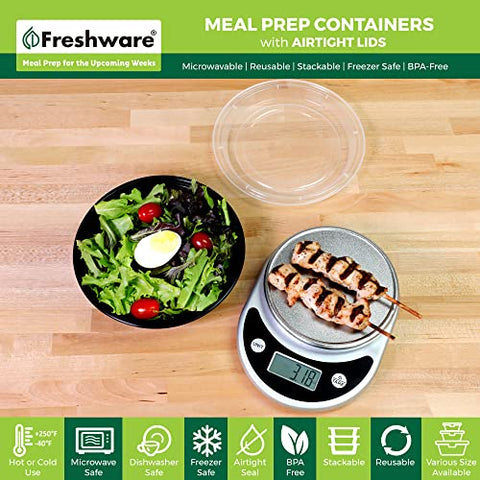 Freshware 3-compartment bento box design keeps meals organized.