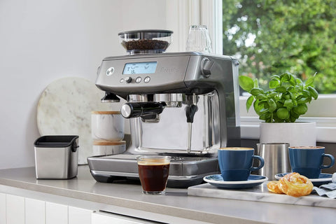 Frossvt bottomless portafilter showcases crema and flow for flavor insight.