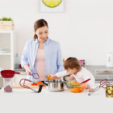 FSBTWOO magnetic lid lifter safely lifts hot lids during canning.