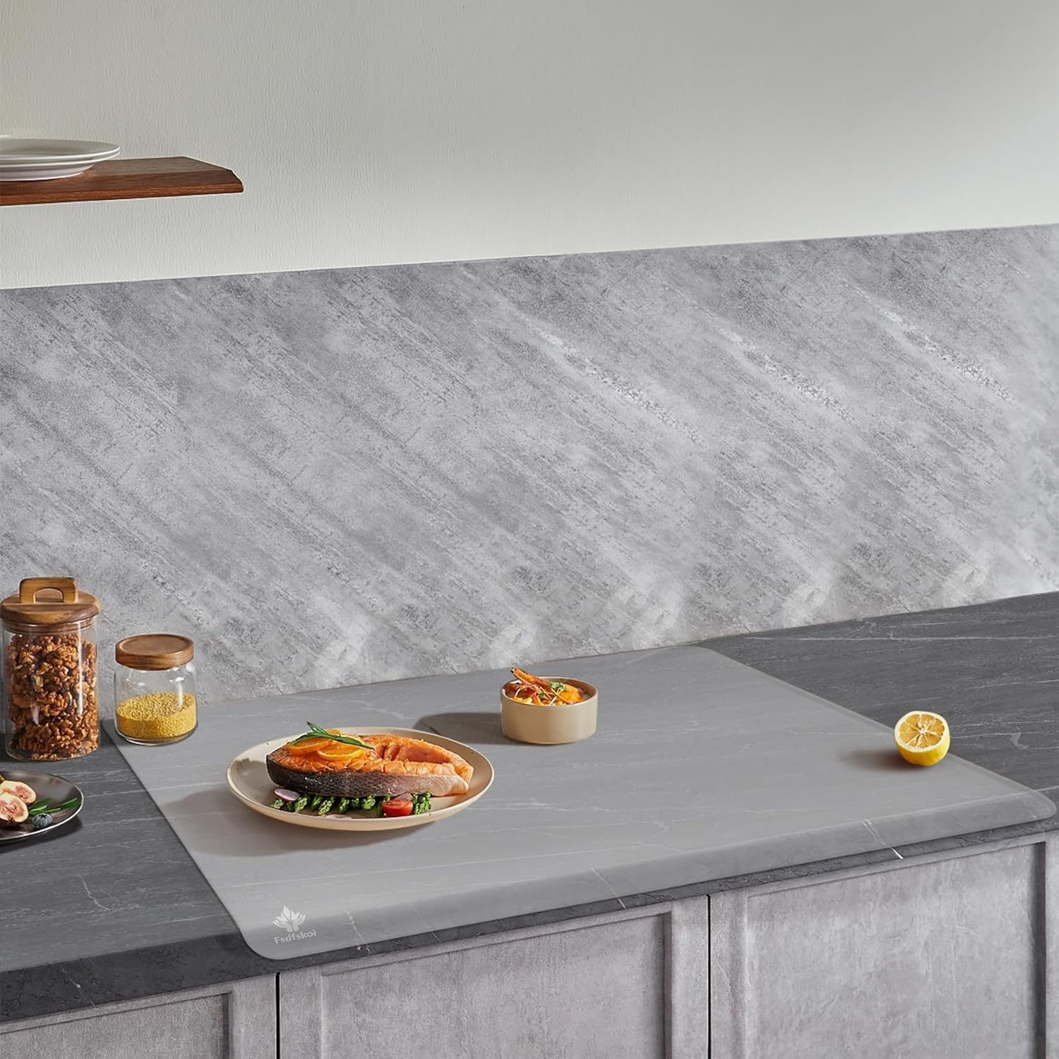 Fsdfskoi silicone mat matte side resists sticking for dough and clay.