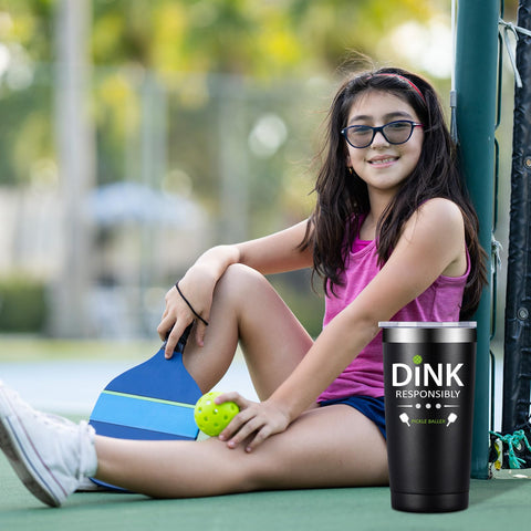 Fufandi 20oz tumbler insulation detail emphasizes durable construction