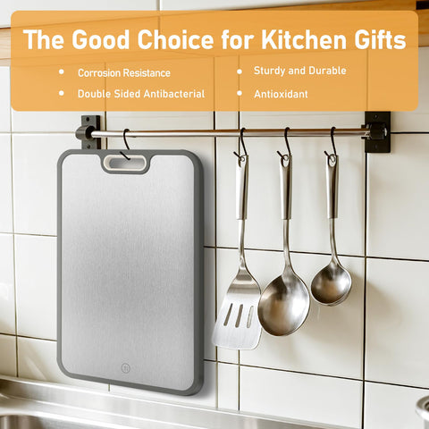 FUHITIM hanging hole and portable design enable easy storage after use.
