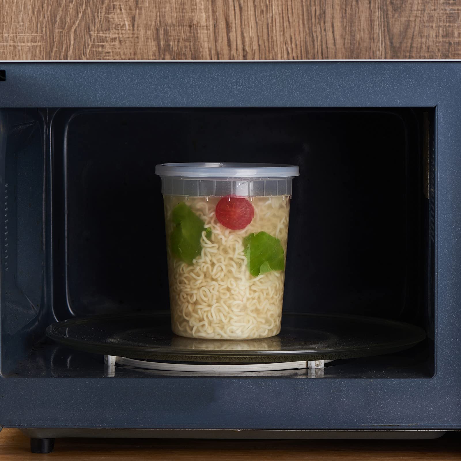 FULING 32oz deli container stackable design saves cabinet space.