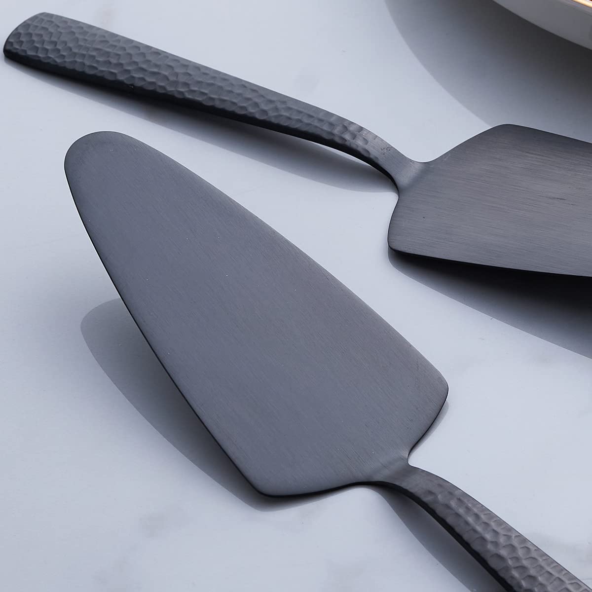 Fullyware square-handle design detail showing ergonomic grip