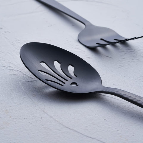 Fullyware butter knife with 8-inch blade for smooth spreading